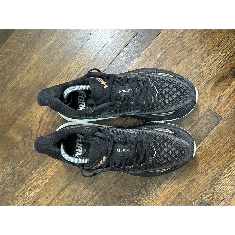 Women's Hoka One W Clifton 9 Black Rose Gold Size 9 Running Shoes Sneakers - Picture 3 of 11